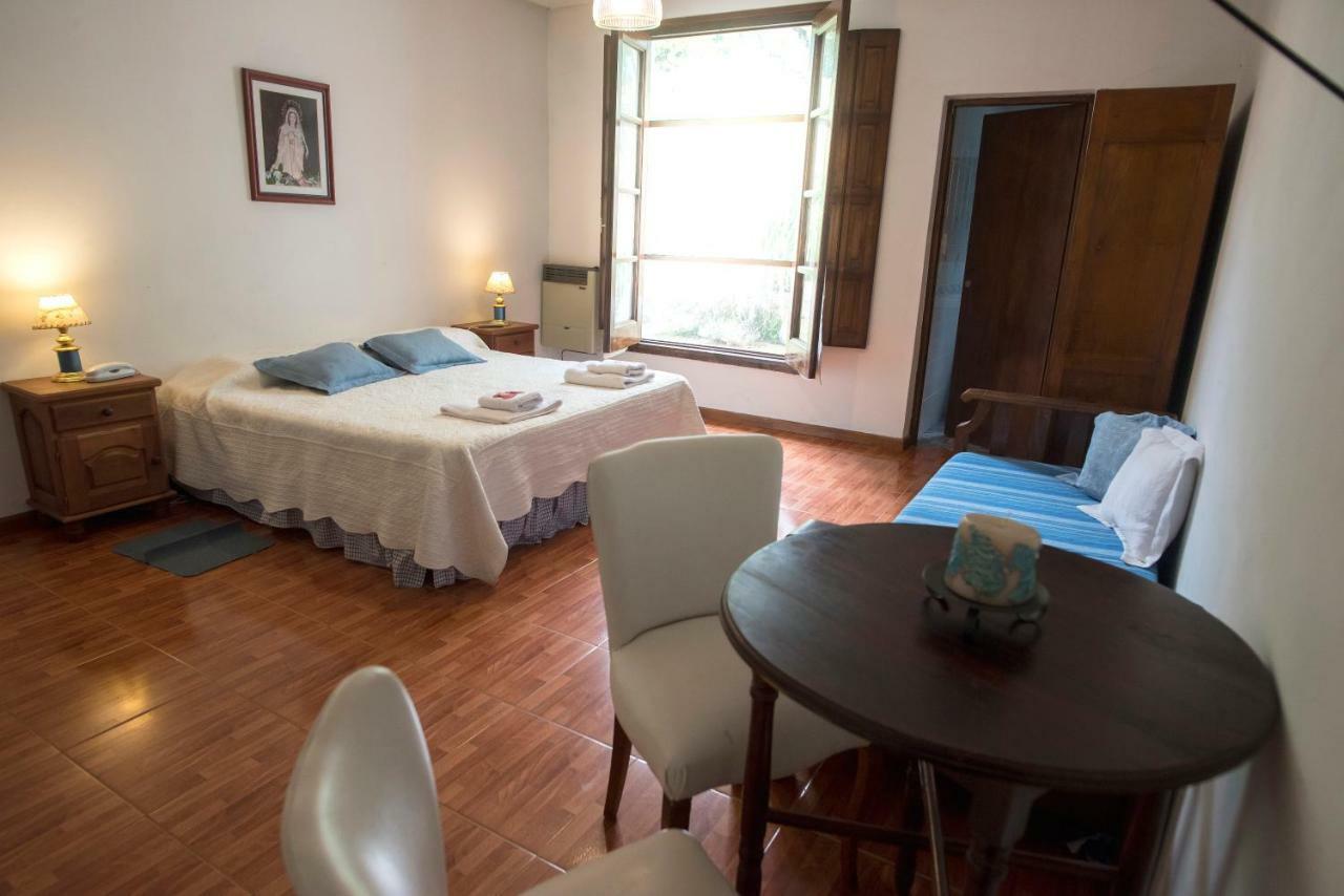 Hostal El Cerrito San Lorenzo San Lorenzo  Eksteriør billede