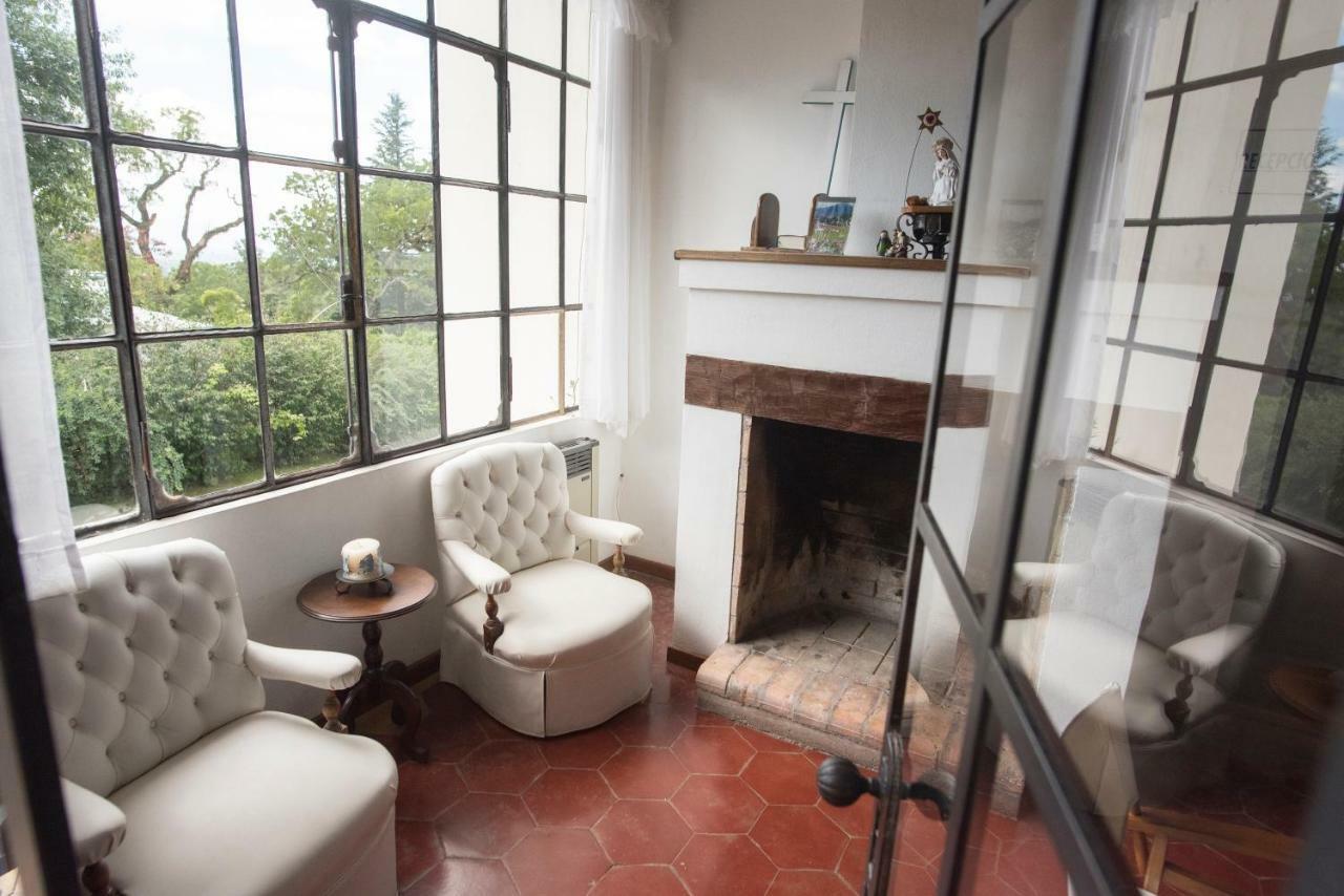 Hostal El Cerrito San Lorenzo San Lorenzo  Eksteriør billede